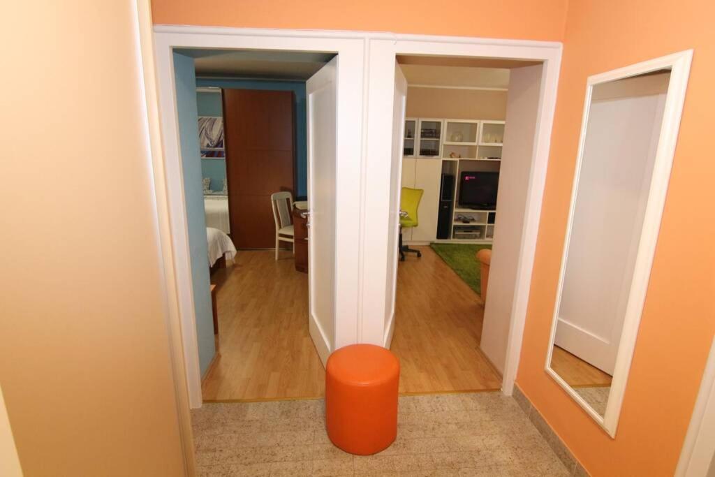 Fast Friend - Cozy Apartment In The Center With Private Garage Rijeka Exterior foto
